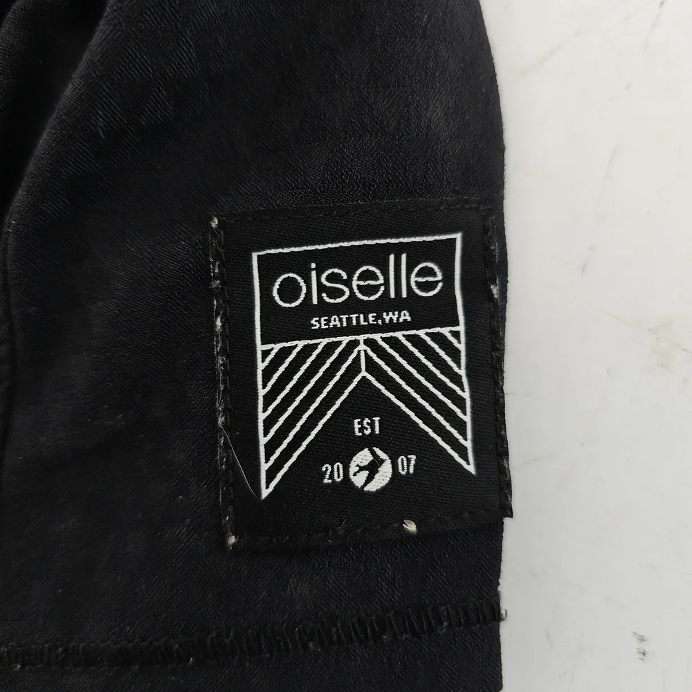 Oiselle Black Women's Shorts - Picture 2 of 4